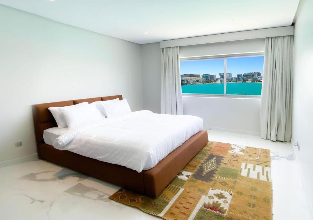 Sea Loft Villas Manama Exterior photo